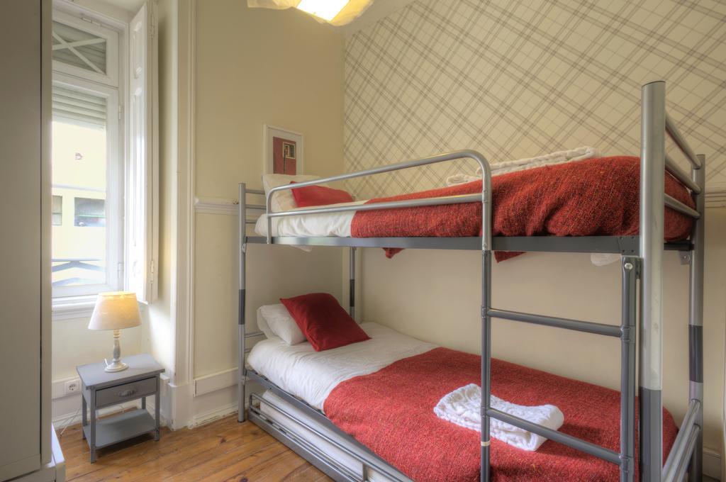 Angola Apartment - 8Bedrooms Lisbon Bagian luar foto