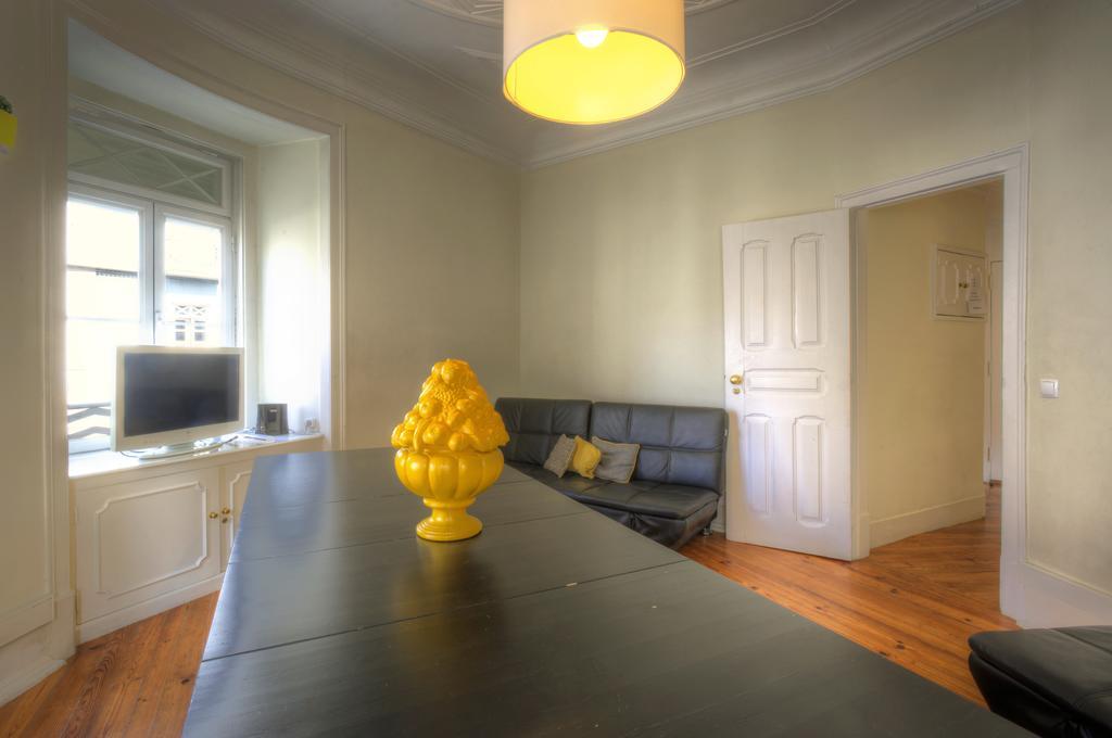 Angola Apartment - 8Bedrooms Lisbon Bagian luar foto